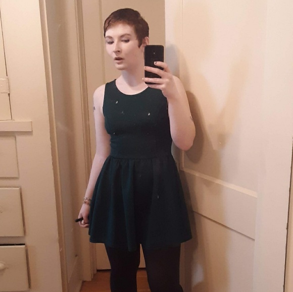 Meet your Posher, Robyn - Picture 4 of 5